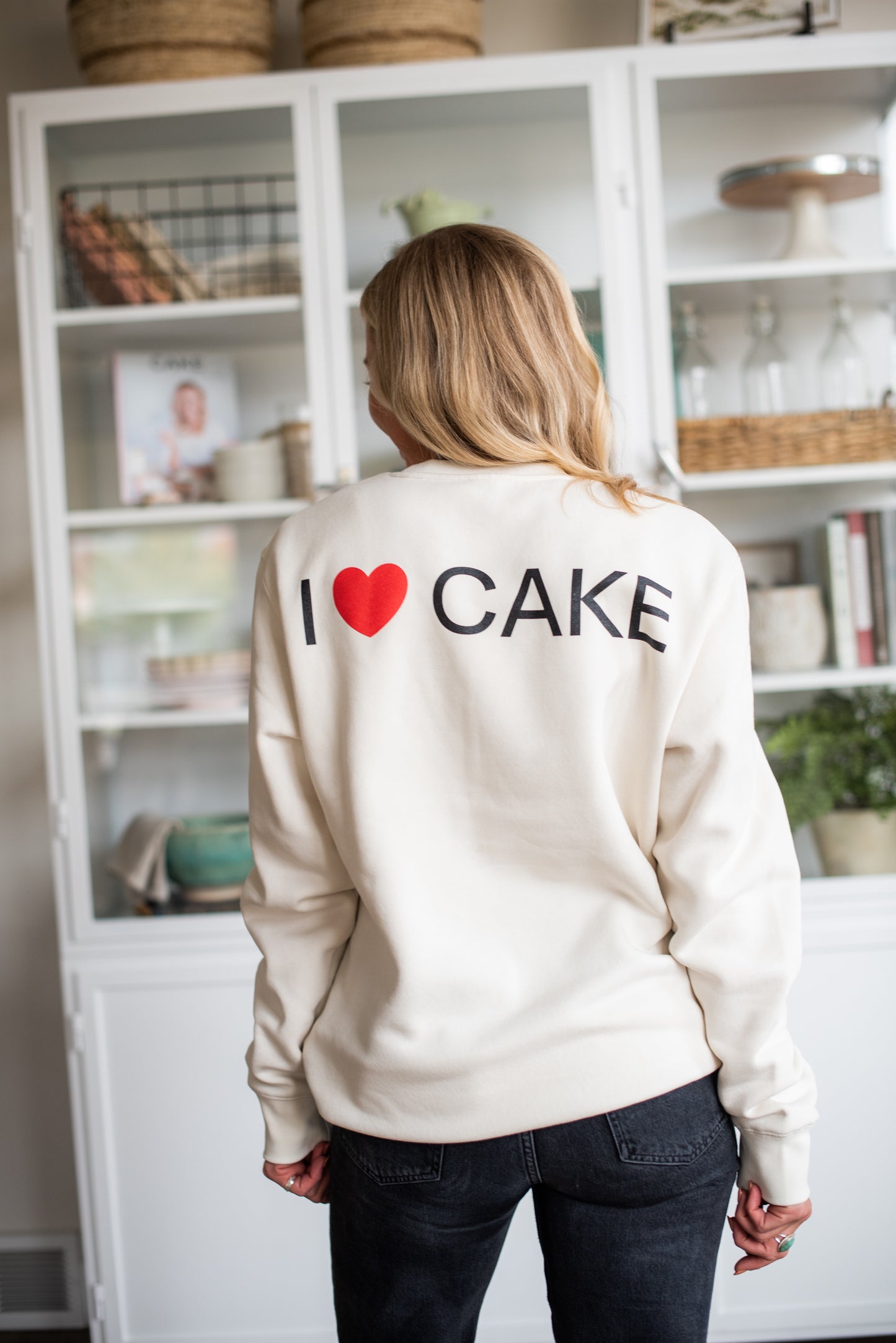 I ❤️ Cake Sweatshirt
